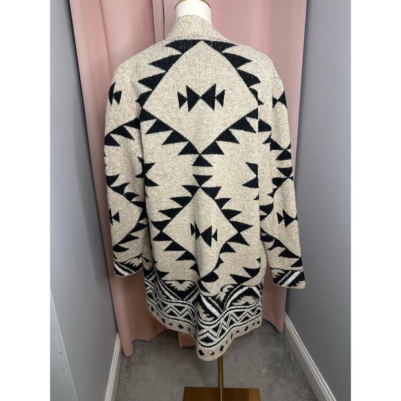 Frye Aztec Cozy Open Cardigan Patch Pockets Recycled Luxe Sz Large READ - Picture 5 of 11